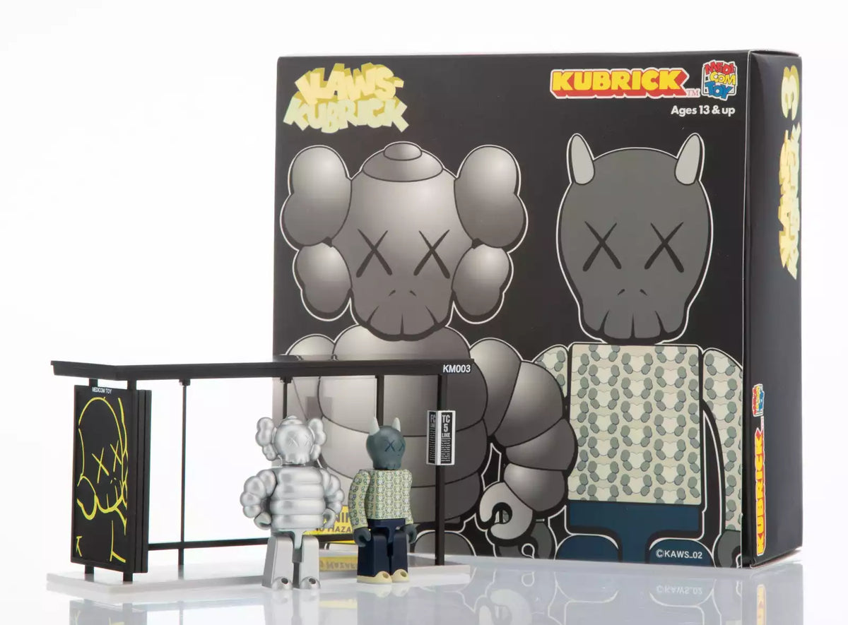 夏・お店屋さん 【入手困難】KAWS バスストップ | dizmekaro.com